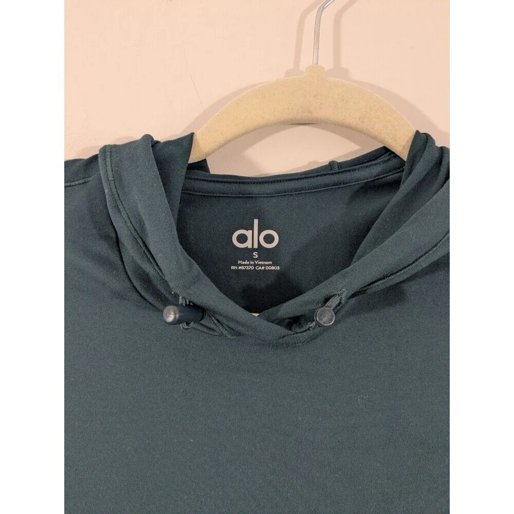 Alo Yoga Alosoft Hooded Runner Long Sleeve Top Green Size Small Gym Workout